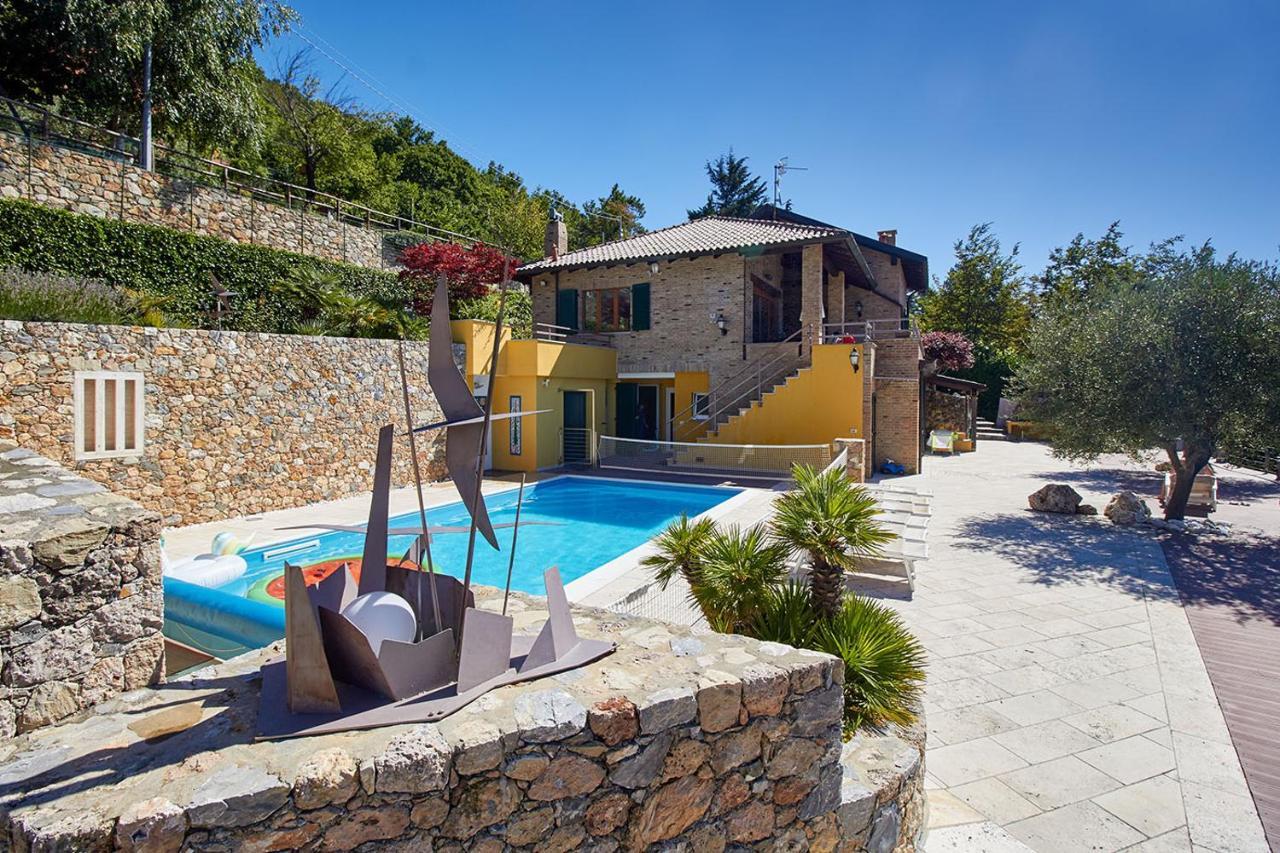 Villa Pina Magliolo Luaran gambar