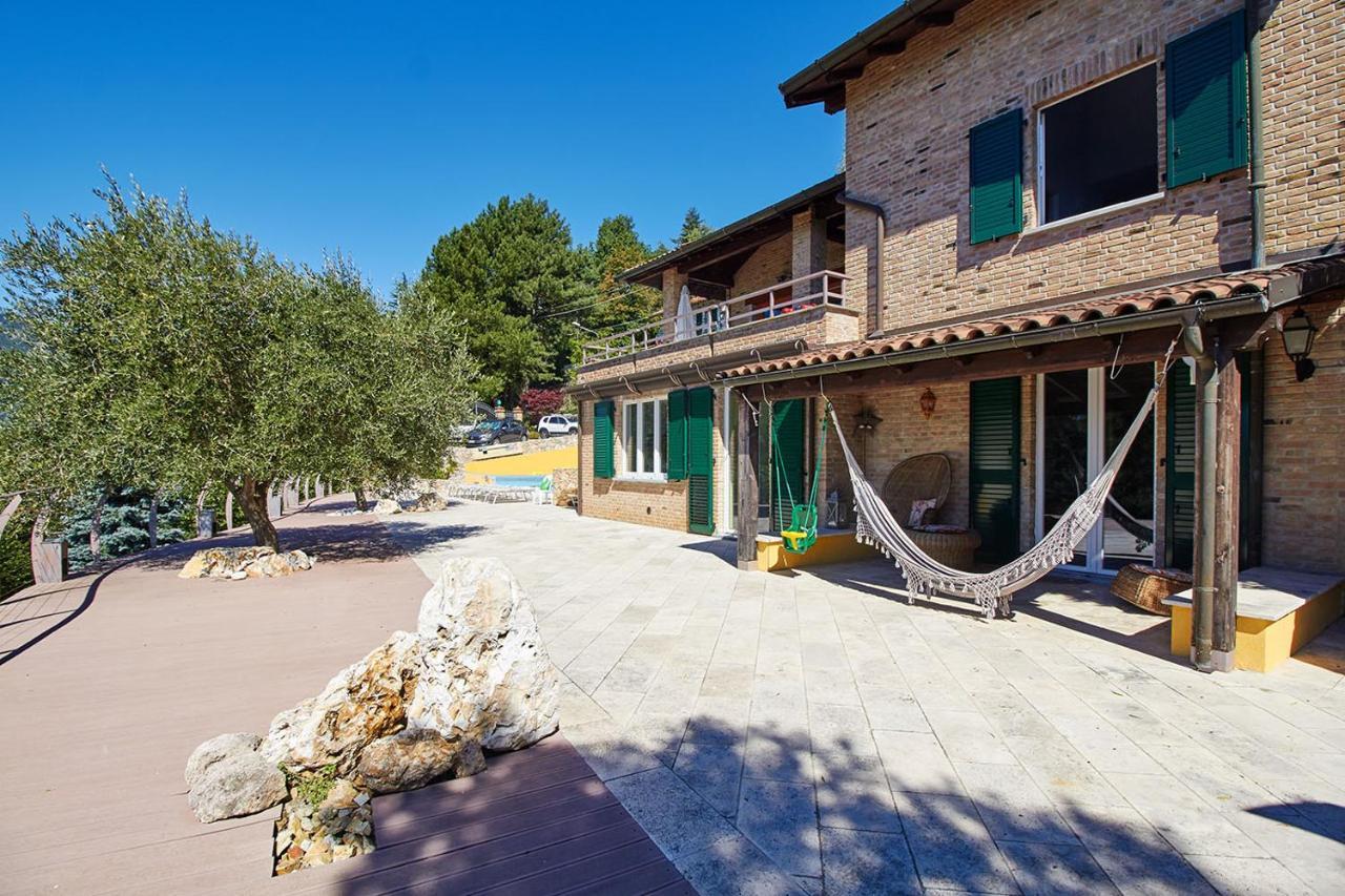 Villa Pina Magliolo Luaran gambar
