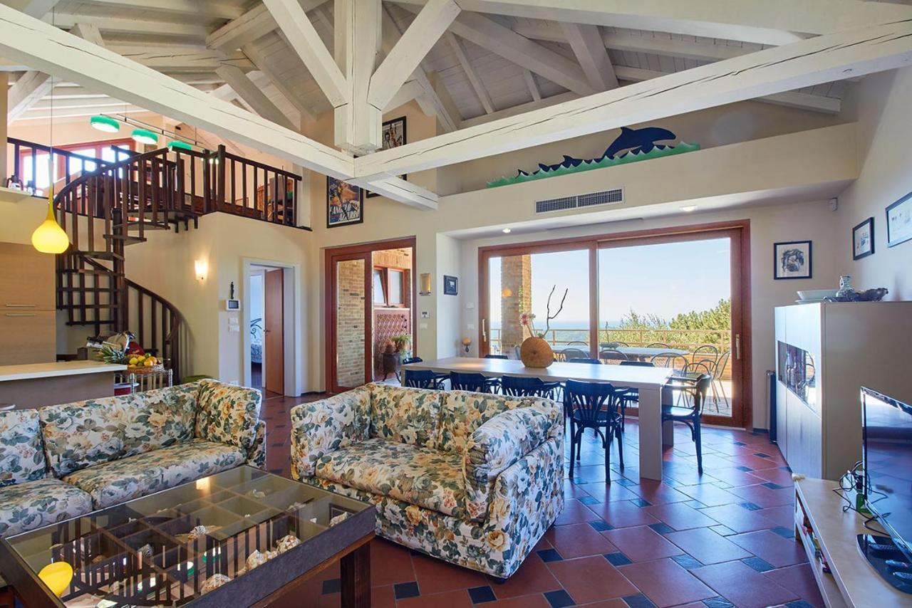 Villa Pina Magliolo Luaran gambar